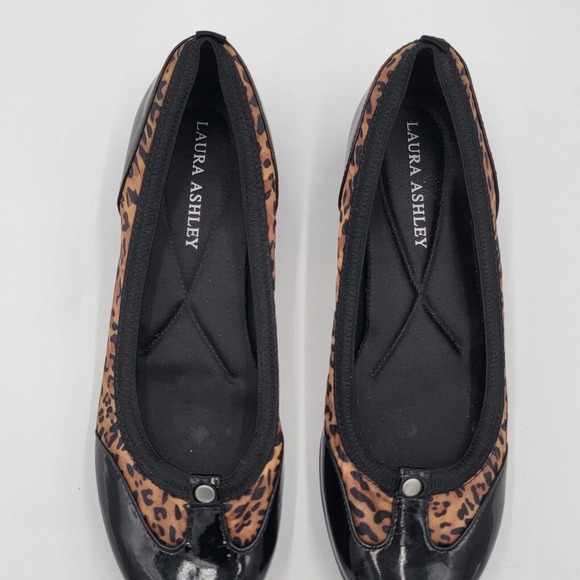 Laura Ashley Wenlock Ballet Cheetah Flats Black Patent Leather Slip On Size 6.5M - Picture 6 of 8